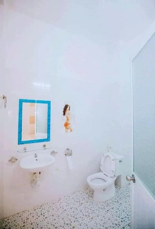 Nha Pho Nguyen Can Free Bida & Loa Karaoke - 4 Phong Ngu - 30 Vo Thi Sau - Bai Sau Vũng Tàu Vietnam