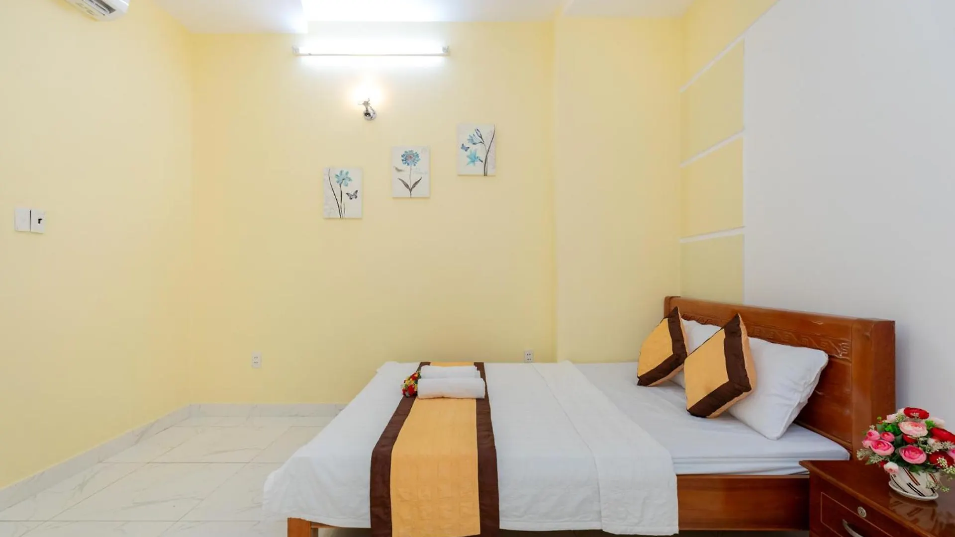 Nha Pho Nguyen Can Free Bida & Loa Karaoke - 4 Phong Ngu - 30 Vo Thi Sau - Bai Sau Vũng Tàu Vila